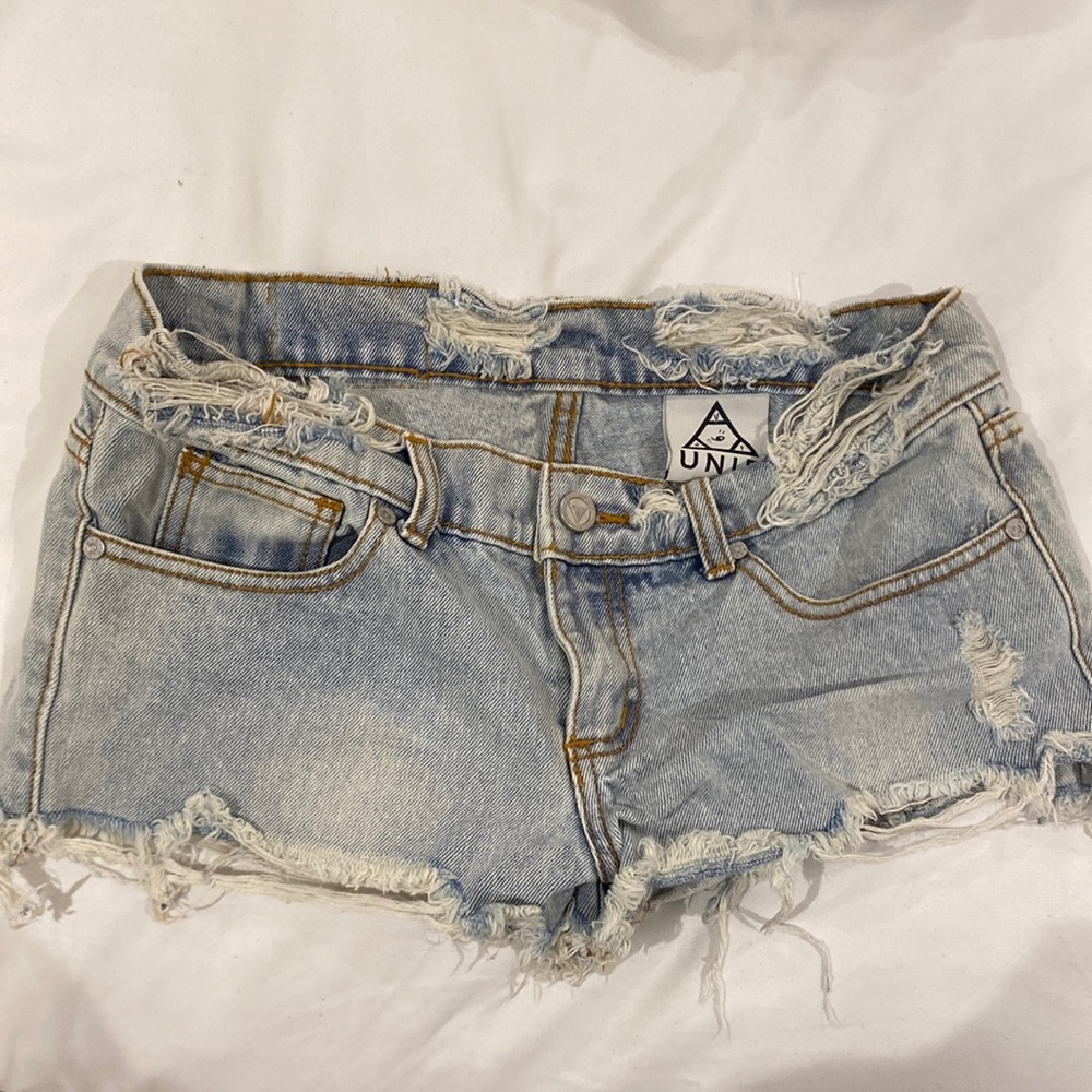 Size 27 short Jean shorts